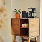 Coliving & Cowork In Ericeira By Barefoot Portugal Chata *