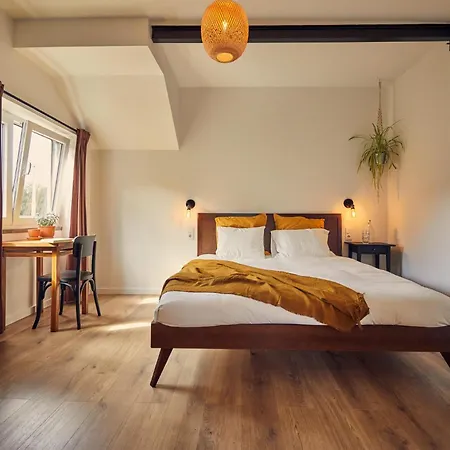 بيت خشبي Coliving & Cowork In Ericeira By Barefoot Portugal *
