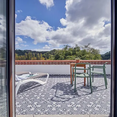 بيت خشبي Coliving & Cowork In Ericeira By Barefoot Portugal
