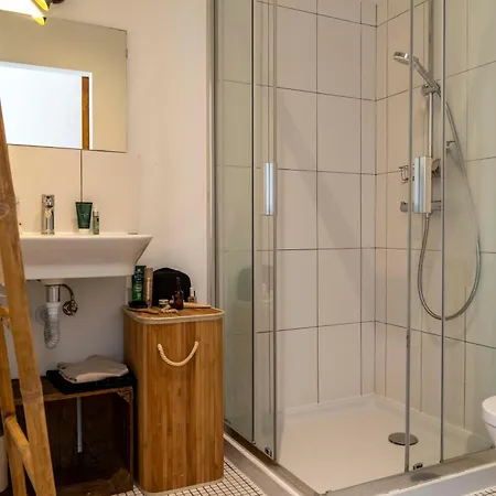 Coliving & Cowork In Ericeira By Barefoot Portugal بيت خشبي Santo Isidoro