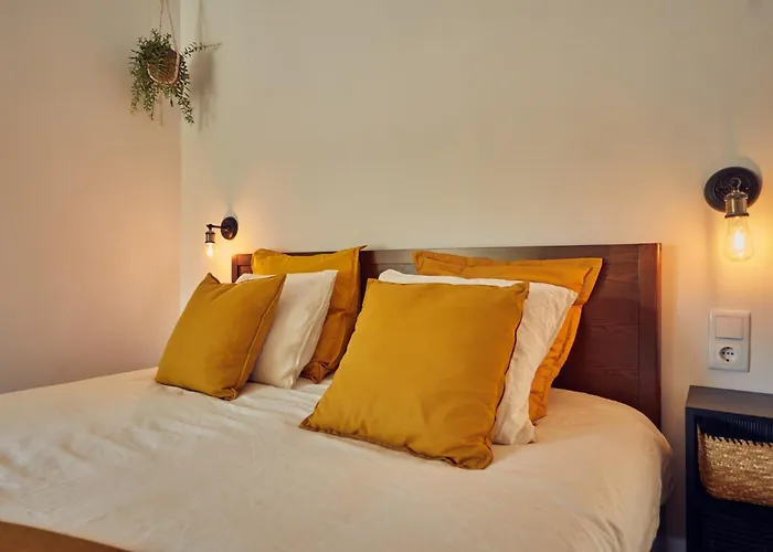 Coliving & Cowork In Ericeira By Barefoot Portugal * Santo Isidoro