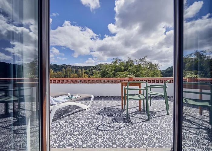 אכסניה Coliving & Cowork In Ericeira By Barefoot Portugal