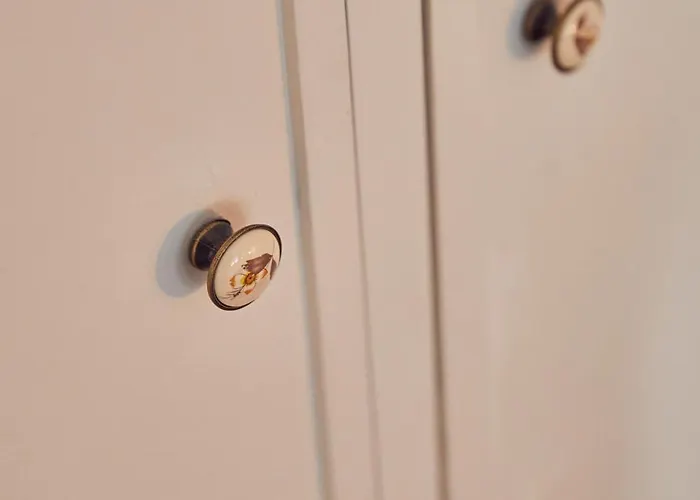 Coliving & Cowork In Ericeira By Barefoot Portugal אכסניה *