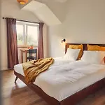 Coliving & Cowork In Ericeira By Barefoot Portugal Domek letniskowy *