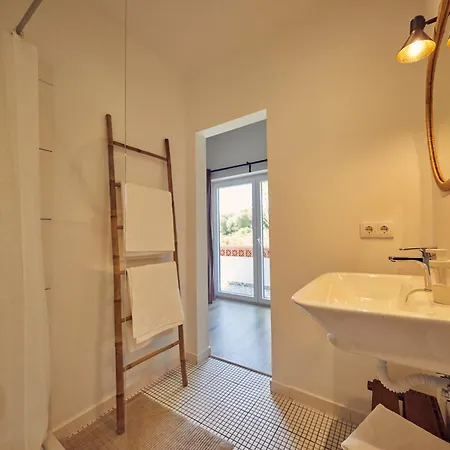 Coliving & Cowork In Ericeira By Barefoot Portugal Santo Isidoro