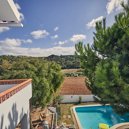 Coliving & Cowork In Ericeira By Barefoot Portugal Lodge *