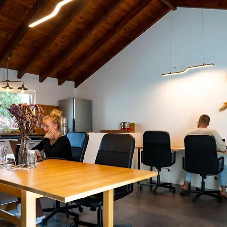 Coliving & Cowork In Ericeira By Barefoot Portugal Lodge Santo Isidoro