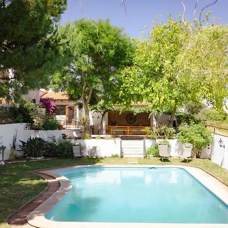 Coliving & Cowork In Ericeira By Barefoot Portugal Lodge