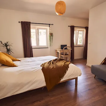 Coliving & Cowork In Ericeira By Barefoot Portugal * Santo Isidoro