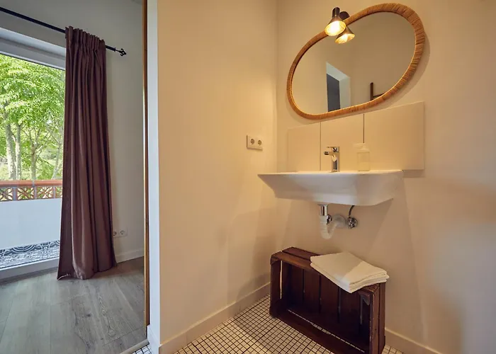 Coliving & Cowork In Ericeira By Barefoot Portugal Gerendaház *