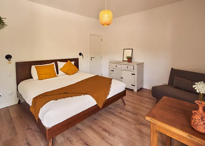 Деревянный коттедж Coliving & Cowork In Ericeira By Barefoot Portugal