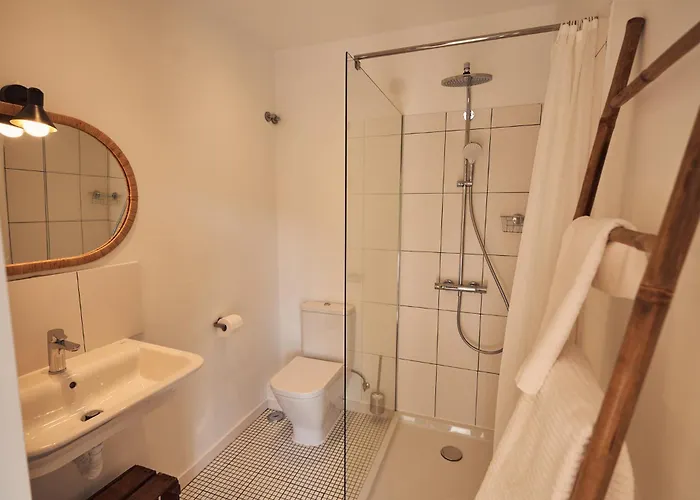 Coliving & Cowork In Ericeira By Barefoot Portugal