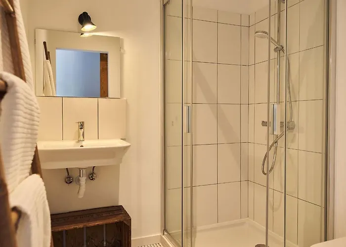 Coliving & Cowork In Ericeira By Barefoot Portugal