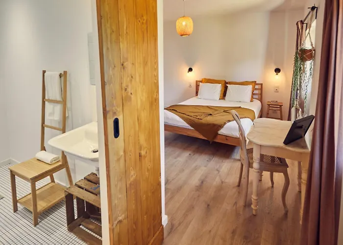 Деревянный коттедж Coliving & Cowork In Ericeira By Barefoot Portugal *