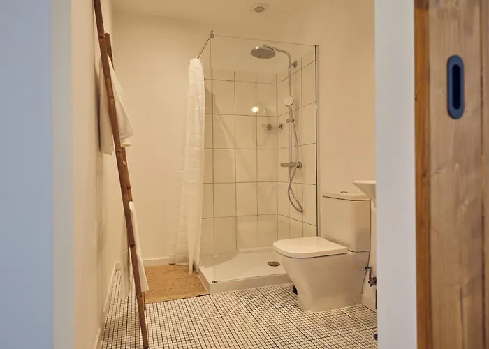 Деревянный коттедж Coliving & Cowork In Ericeira By Barefoot Portugal *